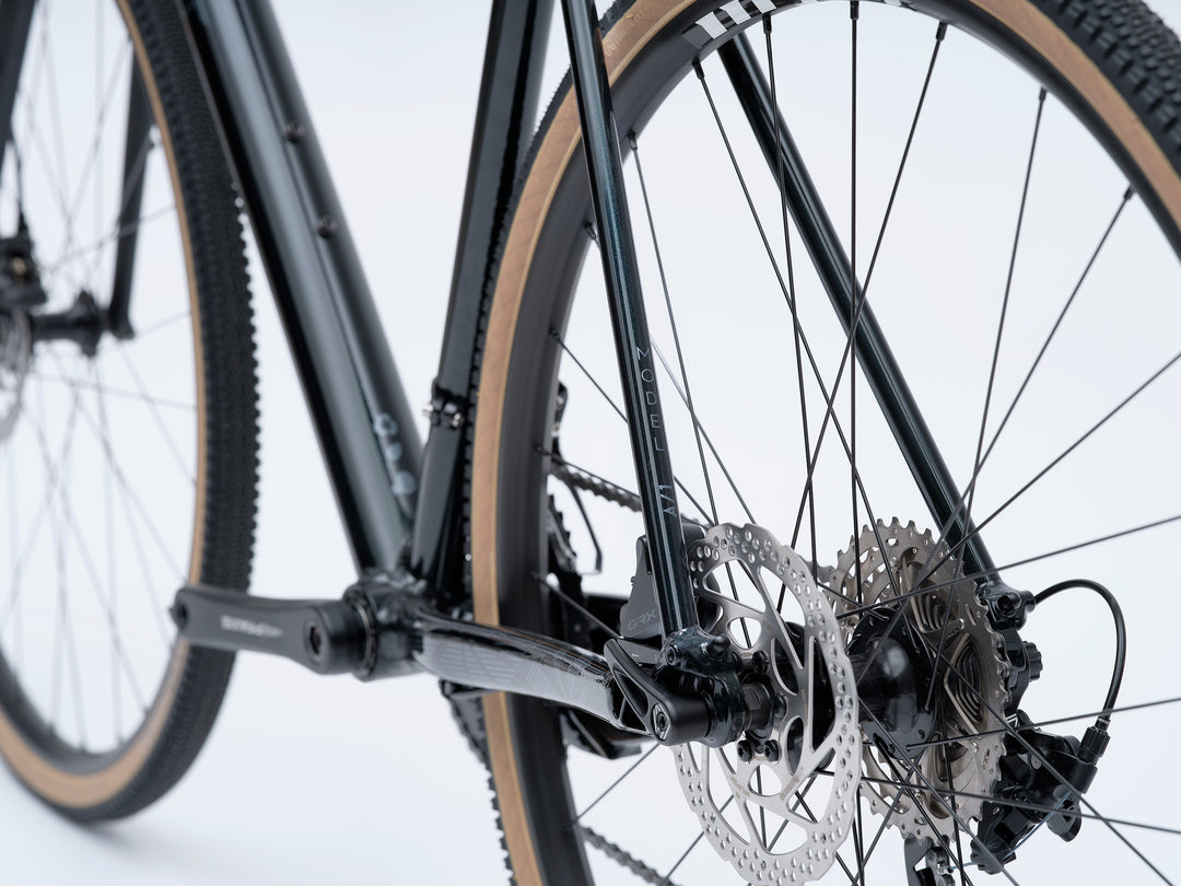 VAAST MODEL A/1 700C GRX 2X BLACK FOREST